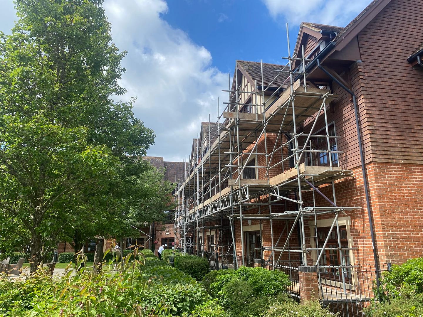 WhatsApp Image 2024-06-08 at 05.48.18 (1)